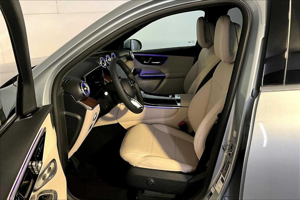 new 2026 Mercedes-Benz GLC 300 car, priced at $60,115