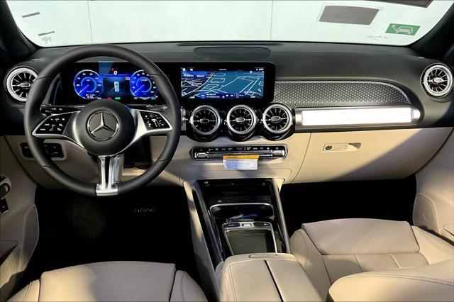 new 2024 Mercedes-Benz EQB 300 car, priced at $61,210