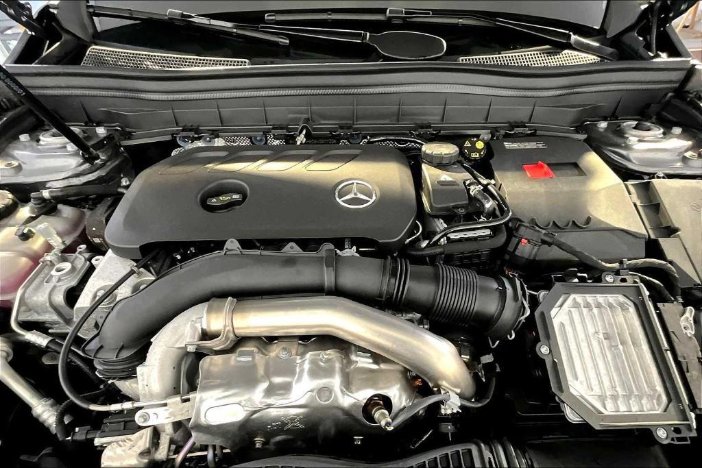 new 2025 Mercedes-Benz GLB 250 car, priced at $56,920