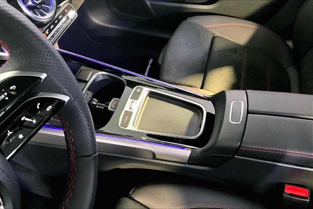 new 2025 Mercedes-Benz GLB 250 car, priced at $56,920