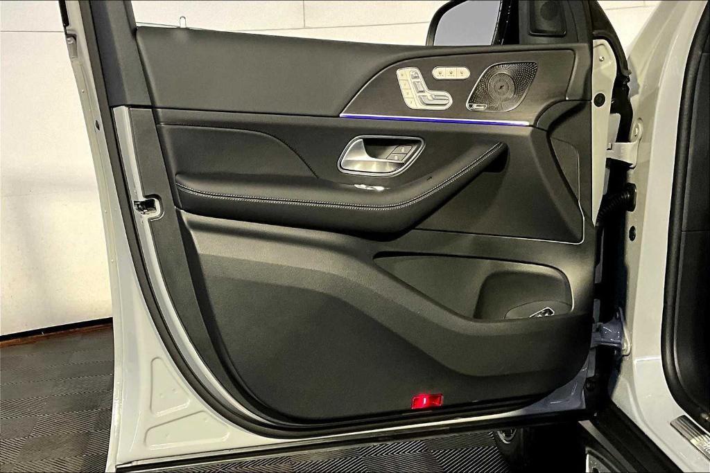 new 2026 Mercedes-Benz GLE 350 car, priced at $78,440