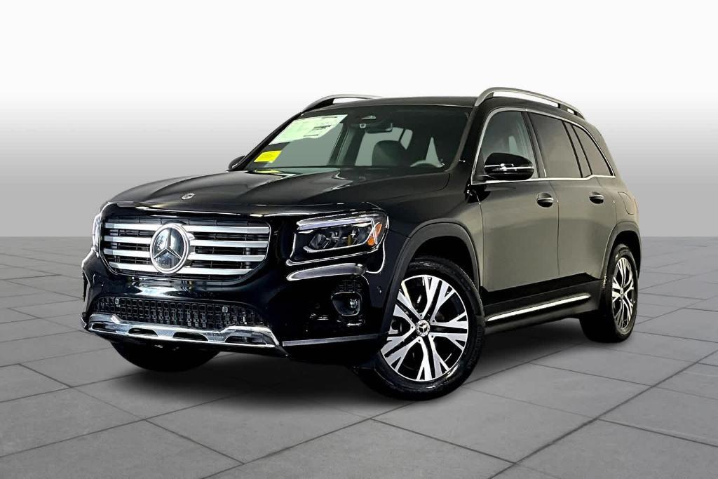new 2024 Mercedes-Benz GLB 250 car, priced at $53,215