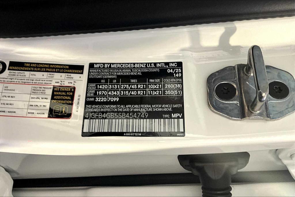 new 2025 Mercedes-Benz GLE 450e car, priced at $85,930