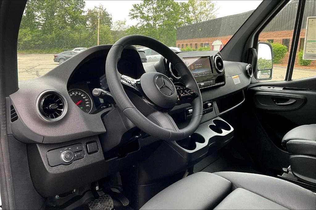 new 2025 Mercedes-Benz Sprinter 2500 car, priced at $66,105