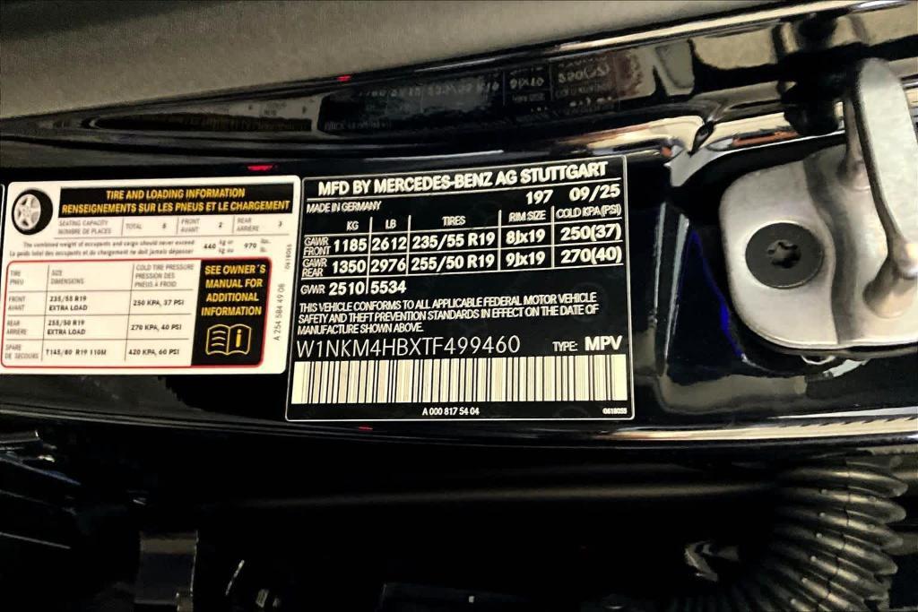 new 2026 Mercedes-Benz GLC 300 car, priced at $61,385