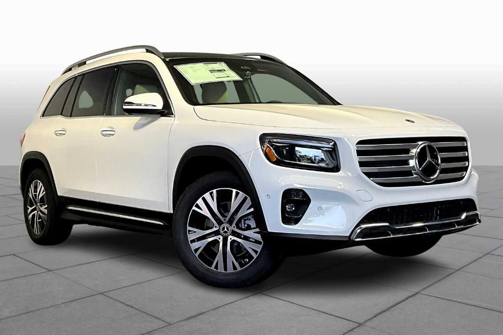 new 2025 Mercedes-Benz GLB 250 car, priced at $52,895