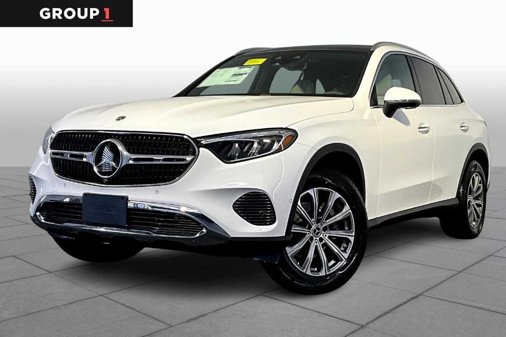 new 2026 Mercedes-Benz GLC 300 car, priced at $59,935