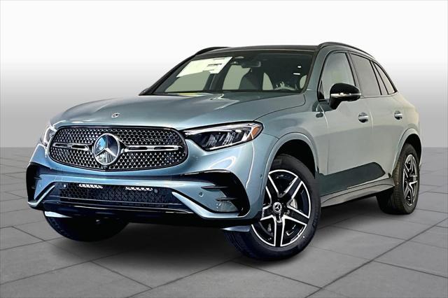 new 2025 Mercedes-Benz GLC 300 car, priced at $62,340