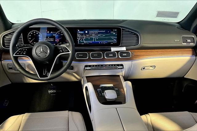 new 2025 Mercedes-Benz GLE 450 car, priced at $92,600