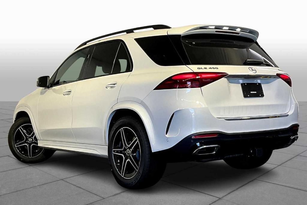 new 2025 Mercedes-Benz GLE 450 car, priced at $84,530