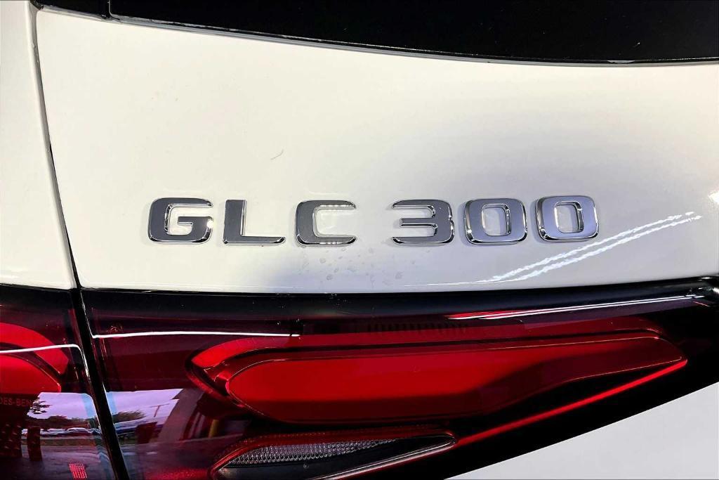 used 2025 Mercedes-Benz GLC 300 car, priced at $52,604