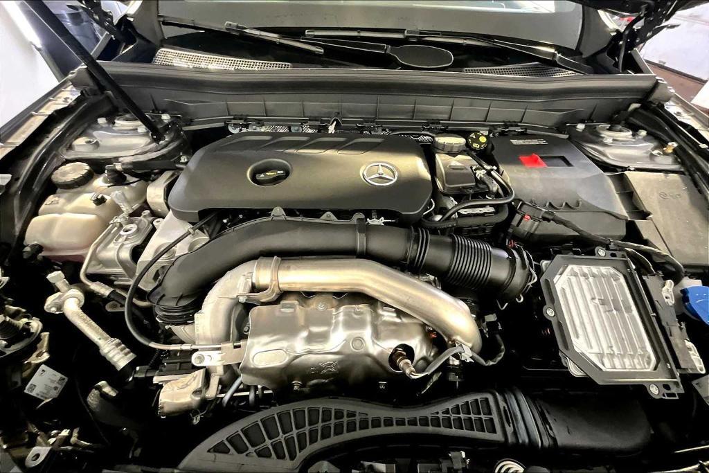 new 2026 Mercedes-Benz GLB 250 car, priced at $52,830