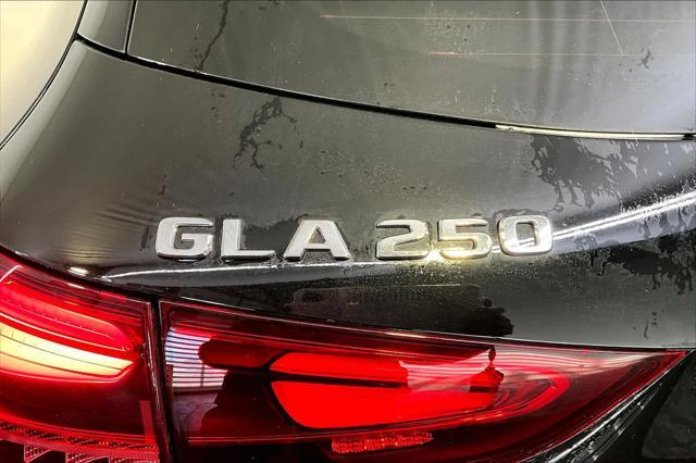 new 2025 Mercedes-Benz GLA 250 car, priced at $49,800