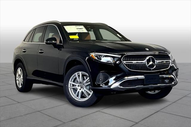 new 2025 Mercedes-Benz GLC 300 car, priced at $57,170