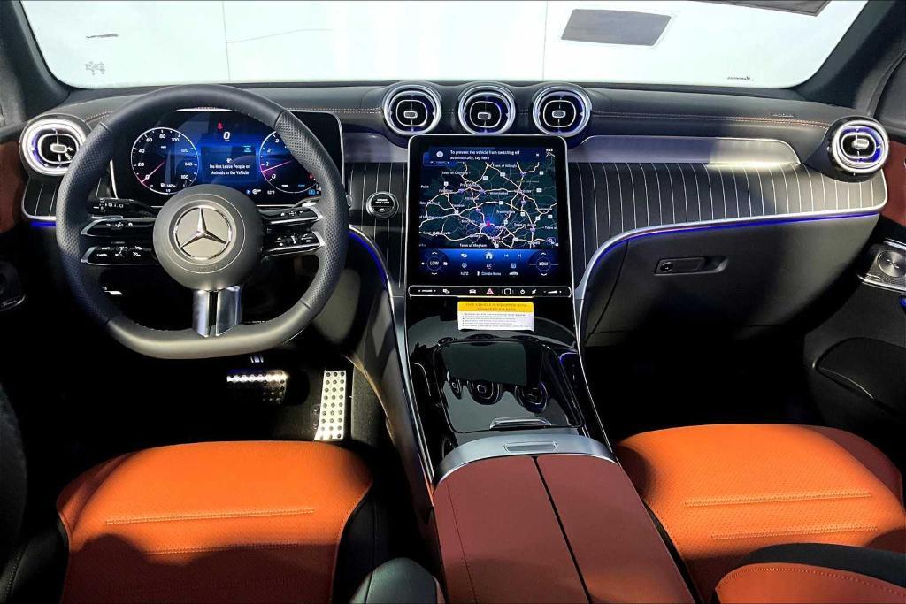 new 2025 Mercedes-Benz GLC 300 car, priced at $60,820