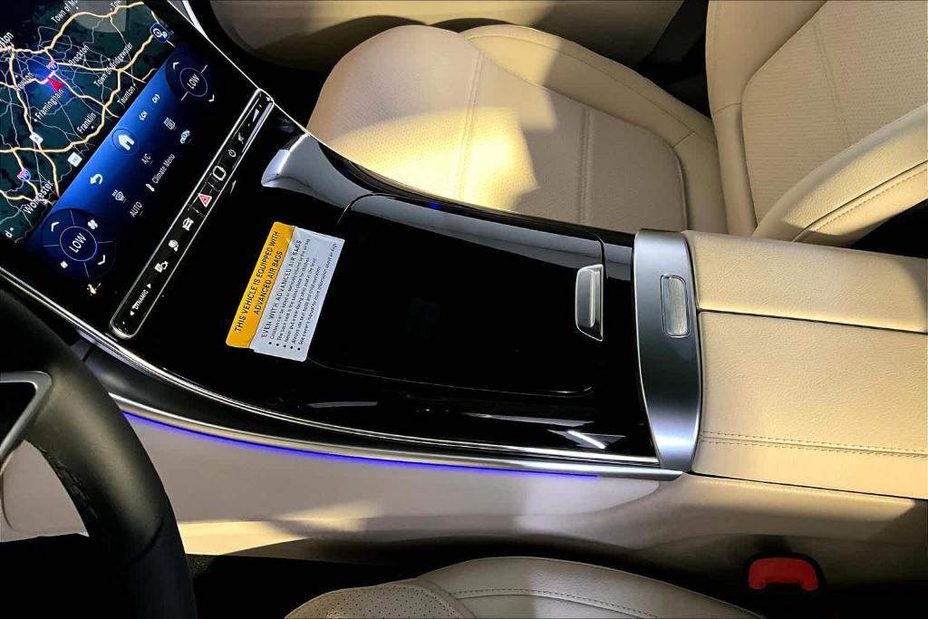new 2025 Mercedes-Benz GLC 350e car, priced at $68,270