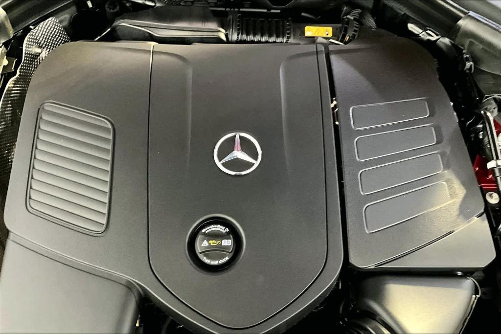 new 2025 Mercedes-Benz GLC 300 car, priced at $68,265