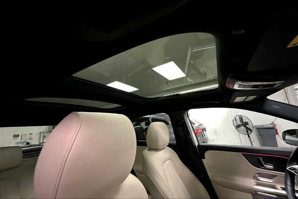 used 2025 Mercedes-Benz GLA 250 car, priced at $39,700