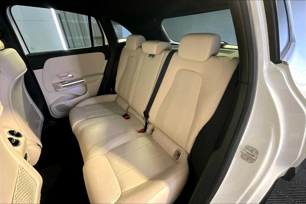 used 2025 Mercedes-Benz GLA 250 car, priced at $39,700