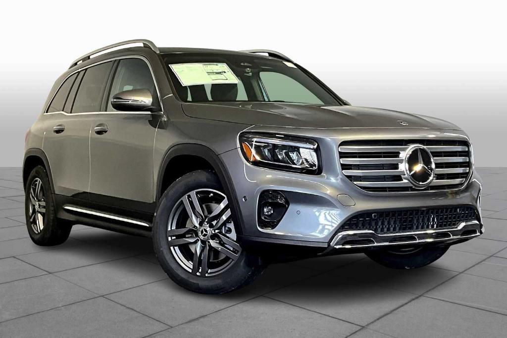 new 2025 Mercedes-Benz GLB 250 car, priced at $53,775