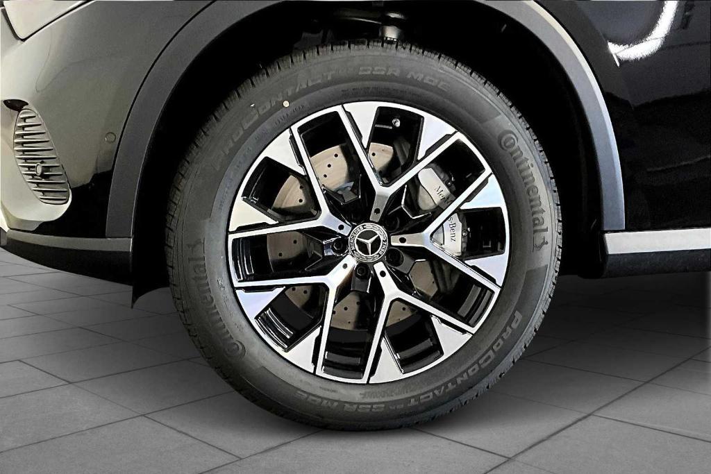new 2025 Mercedes-Benz GLC 350e car, priced at $67,220