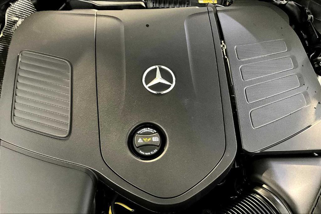 new 2025 Mercedes-Benz GLC 300 car, priced at $68,480