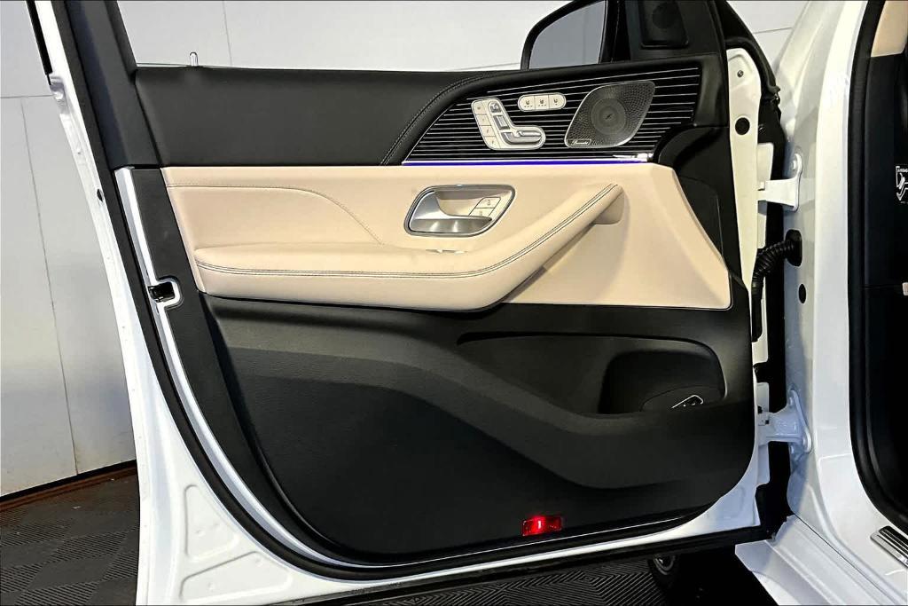 new 2025 Mercedes-Benz GLE 350 car, priced at $79,330