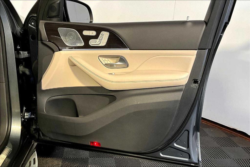 used 2020 Mercedes-Benz GLS 450 car, priced at $30,995