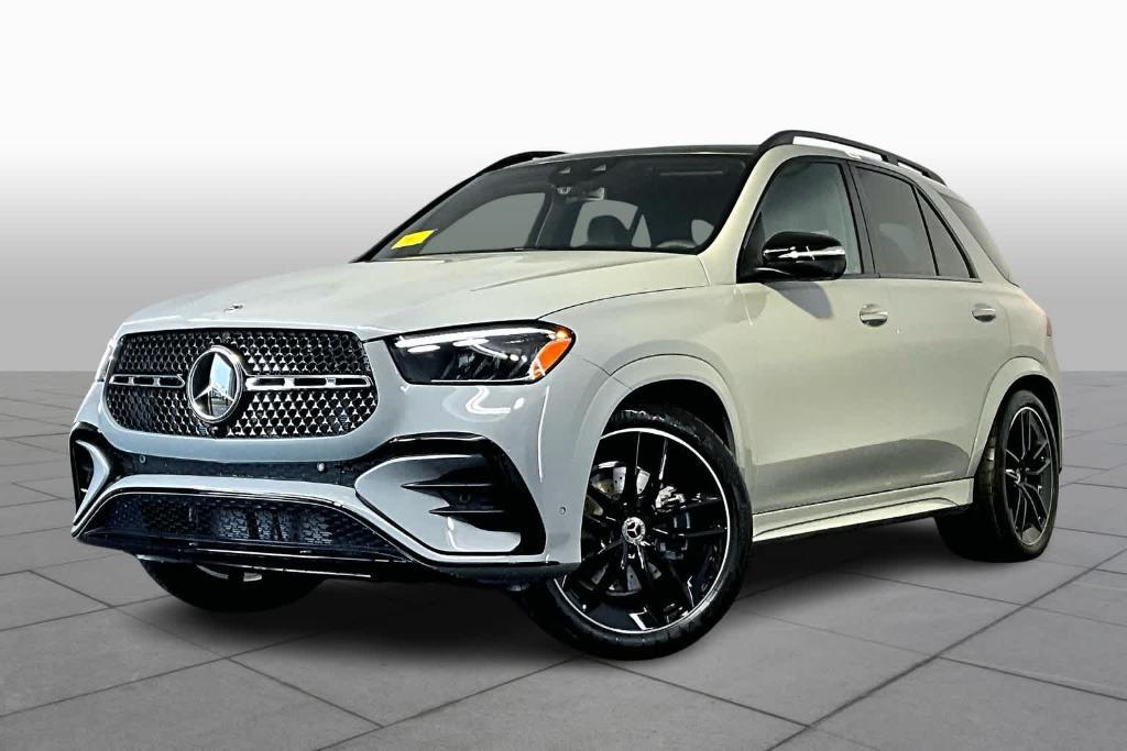 new 2024 Mercedes-Benz GLE 580 car, priced at $102,180