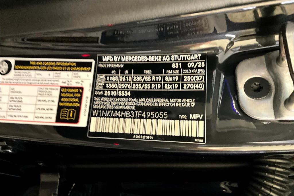 new 2026 Mercedes-Benz GLC 300 car, priced at $60,755