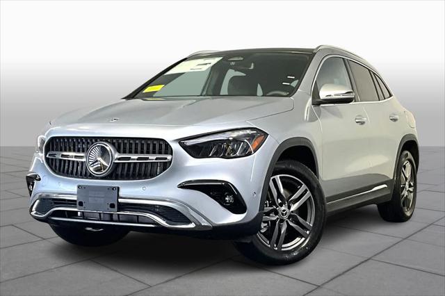 new 2025 Mercedes-Benz GLA 250 car, priced at $52,205