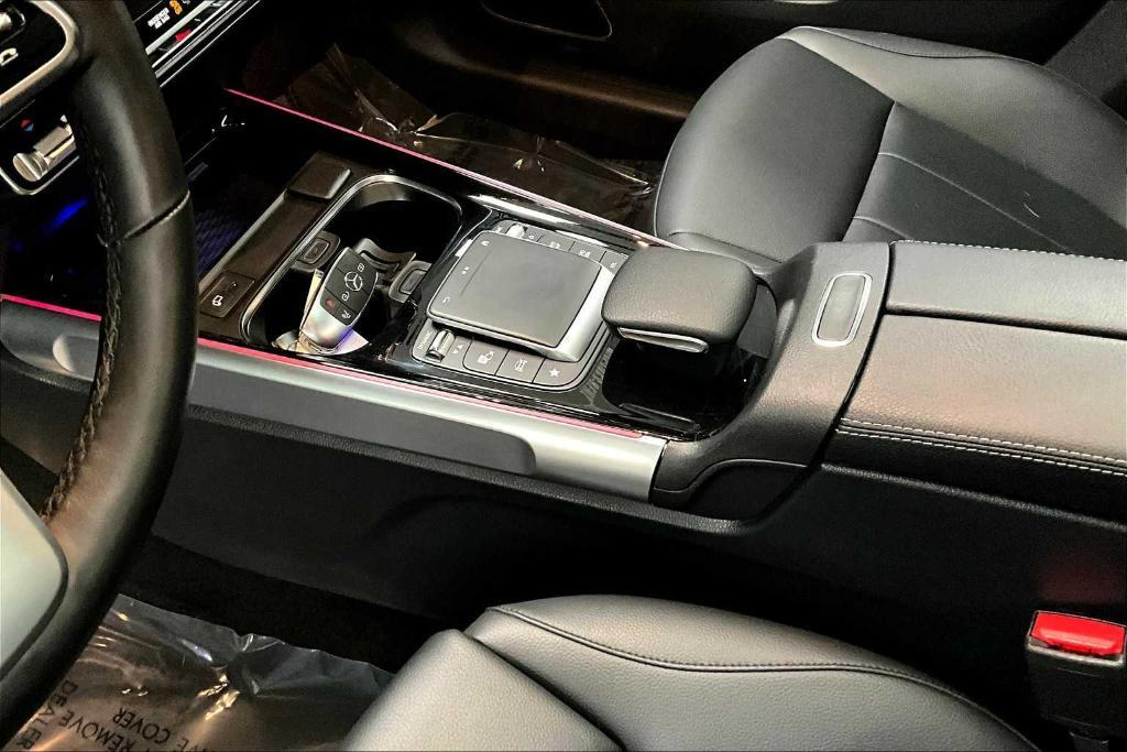 used 2022 Mercedes-Benz GLB 250 car, priced at $31,266