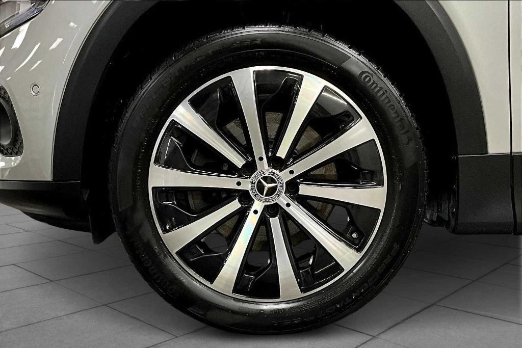 used 2022 Mercedes-Benz GLB 250 car, priced at $31,266