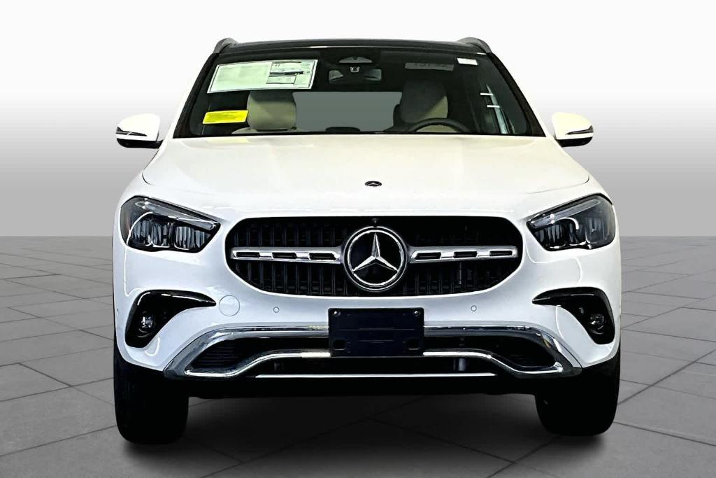 new 2024 Mercedes-Benz GLA 250 car, priced at $50,975