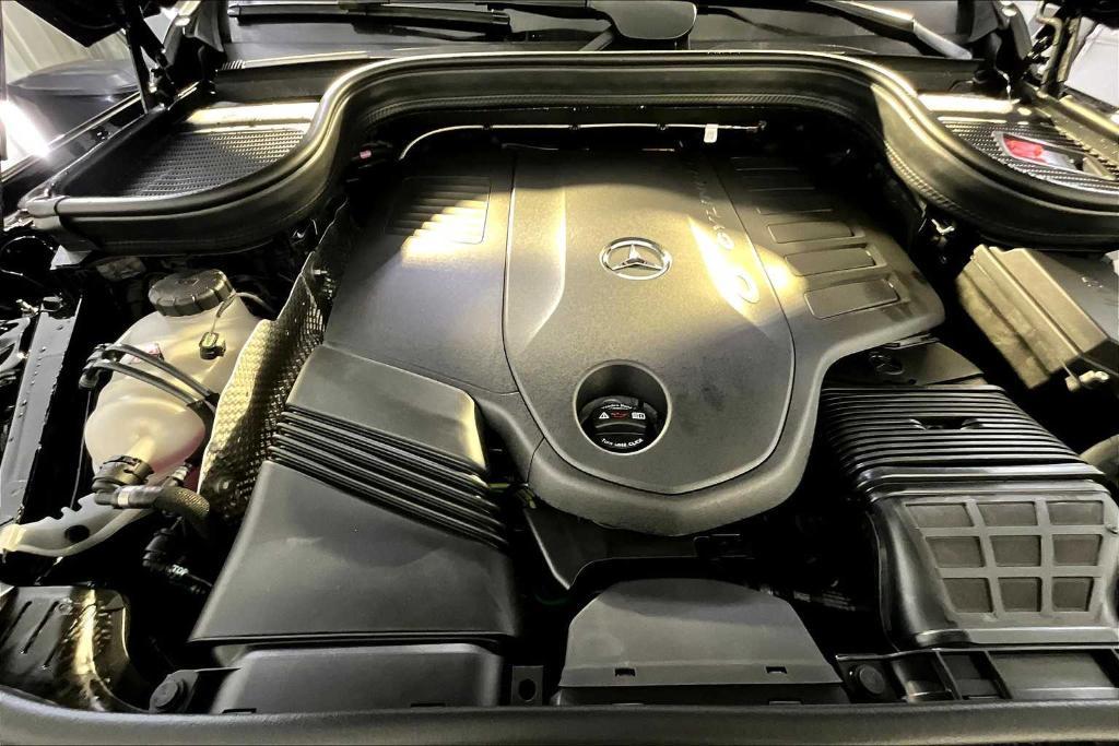 new 2026 Mercedes-Benz GLS 450 car, priced at $104,465