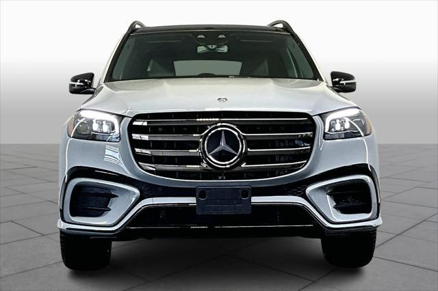 new 2025 Mercedes-Benz GLS 450 car, priced at $98,310