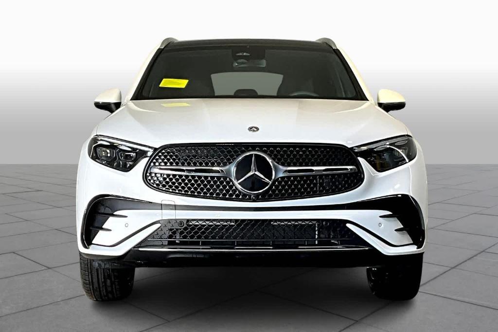 new 2024 Mercedes-Benz GLC 300 car, priced at $61,465