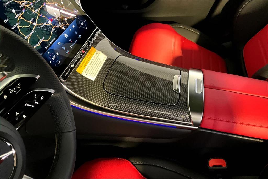 new 2025 Mercedes-Benz GLC 300 car, priced at $67,665