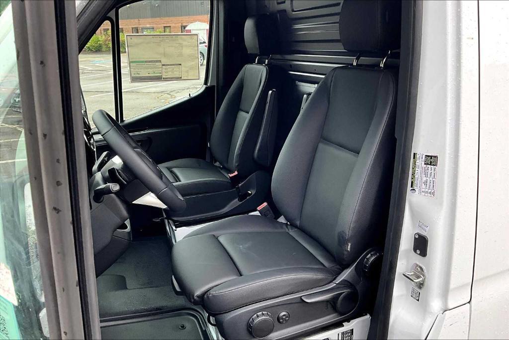 new 2025 Mercedes-Benz Sprinter 2500 car, priced at $62,814