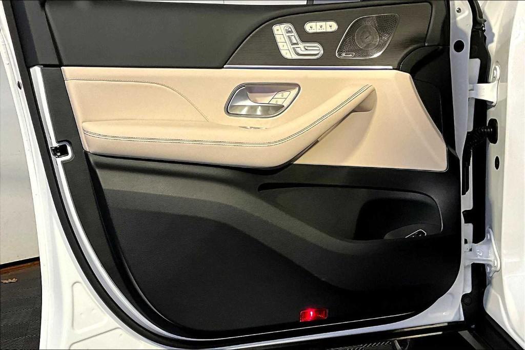 new 2026 Mercedes-Benz GLE 350 car, priced at $79,595