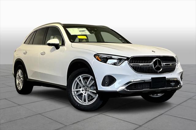 new 2025 Mercedes-Benz GLC 300 car, priced at $63,270