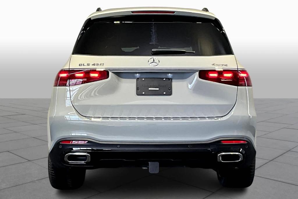 new 2025 Mercedes-Benz GLS 450 car, priced at $106,415