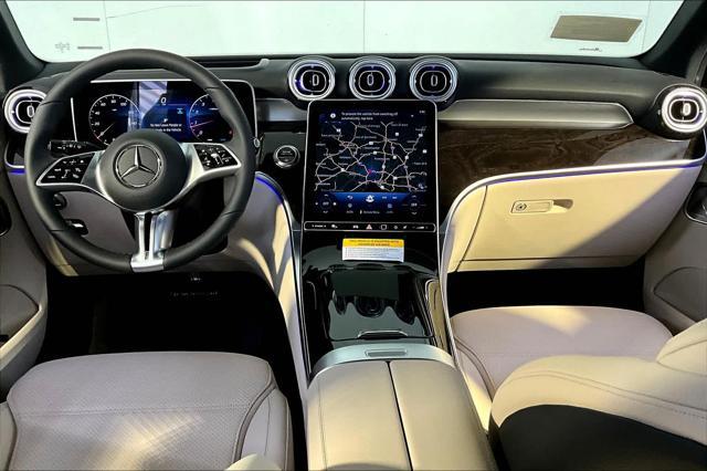 new 2025 Mercedes-Benz GLC 300 car, priced at $62,390