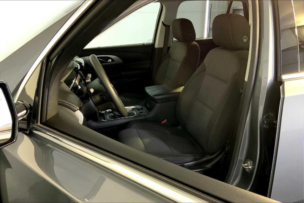 used 2018 Chevrolet Traverse car, priced at $18,048