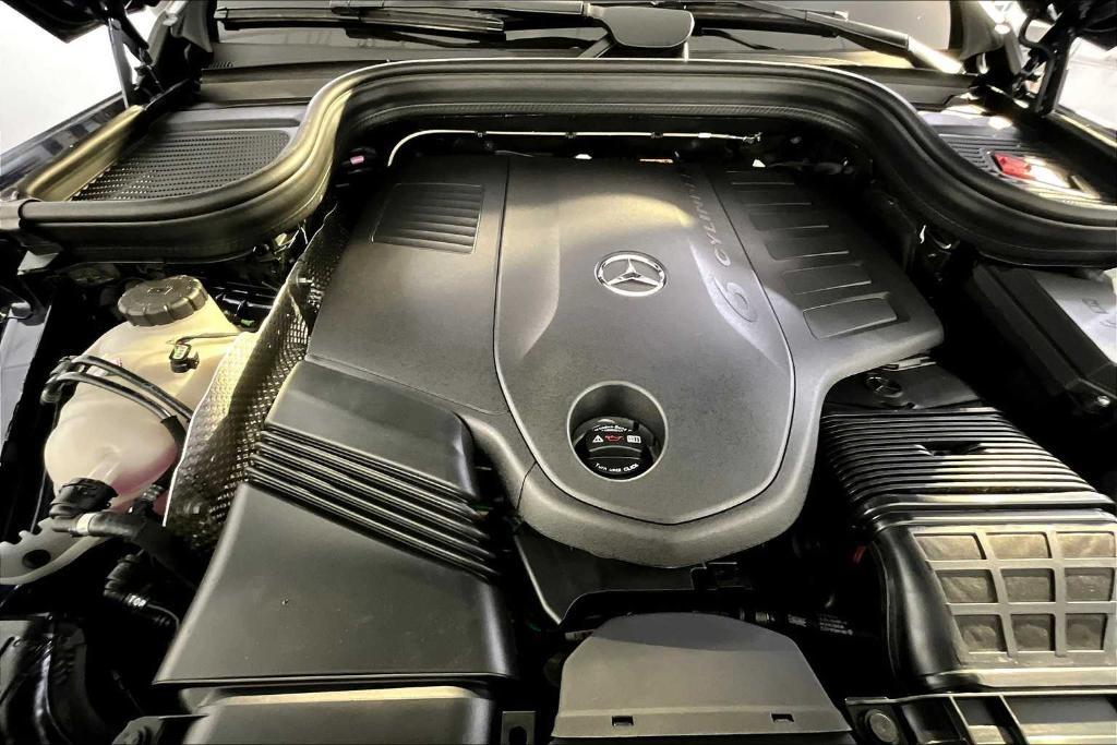 new 2026 Mercedes-Benz GLS 450 car, priced at $104,930