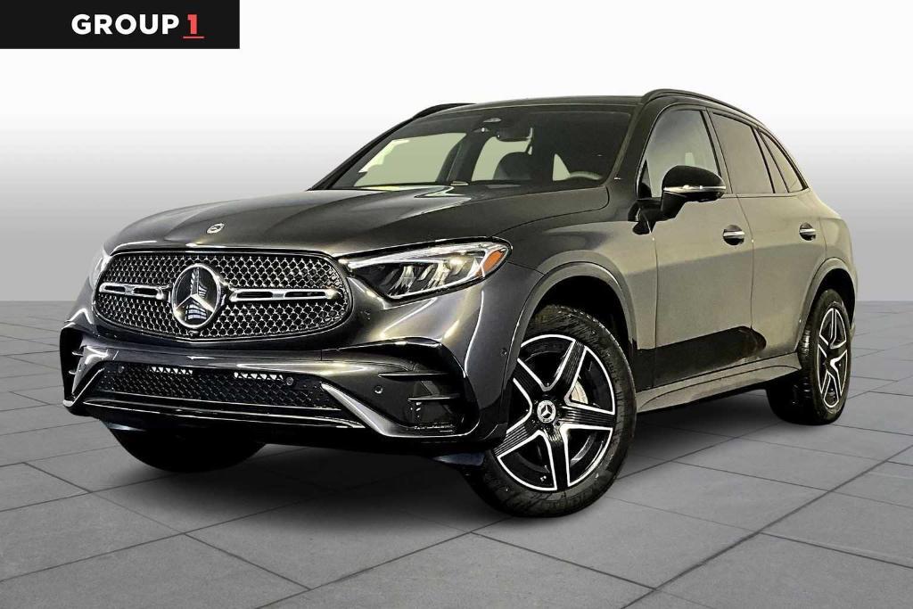 new 2026 Mercedes-Benz GLC 300 car, priced at $61,335