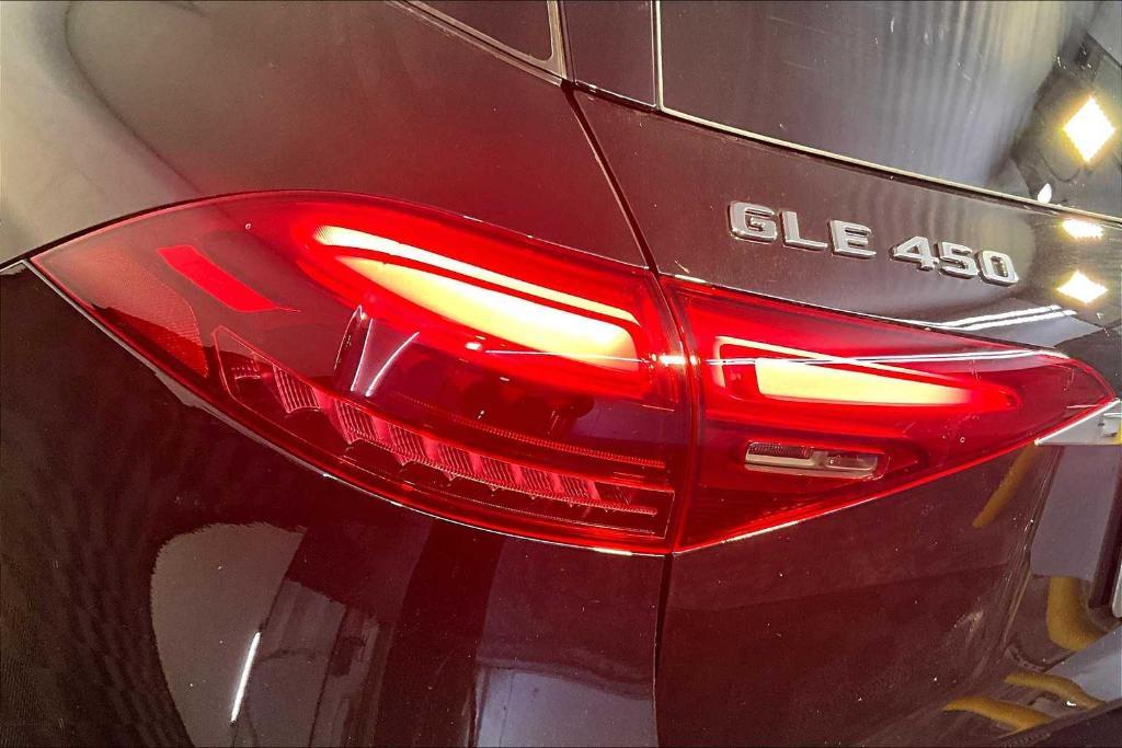 new 2026 Mercedes-Benz GLE 450 car, priced at $86,135