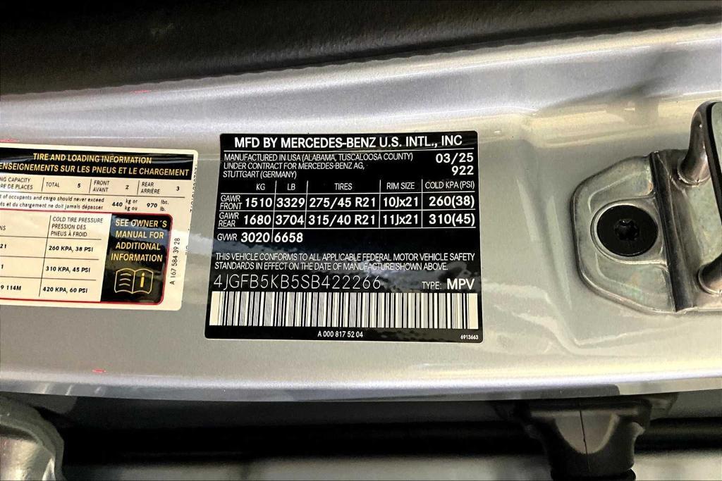new 2025 Mercedes-Benz GLE 450 car, priced at $84,530