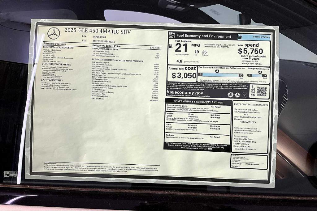 new 2025 Mercedes-Benz GLE 450 car, priced at $84,530
