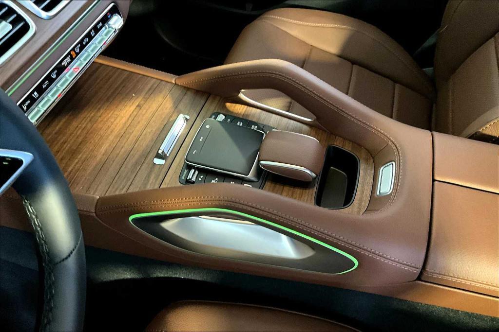 new 2025 Mercedes-Benz GLE 450 car, priced at $84,530